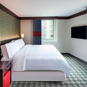 Upper Floors King Room